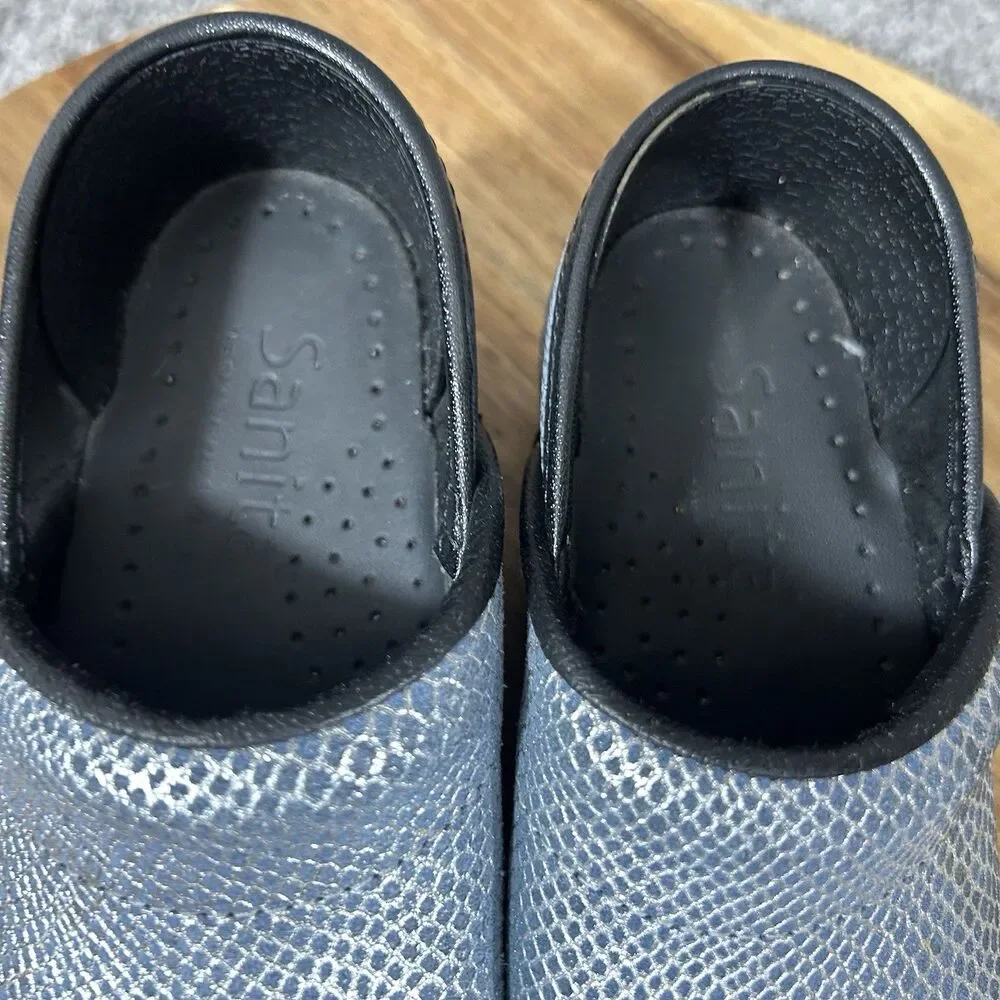 Sanita Glitter Girls Kids 25 8.5-9 Blue Slip On Clog Shoes Used